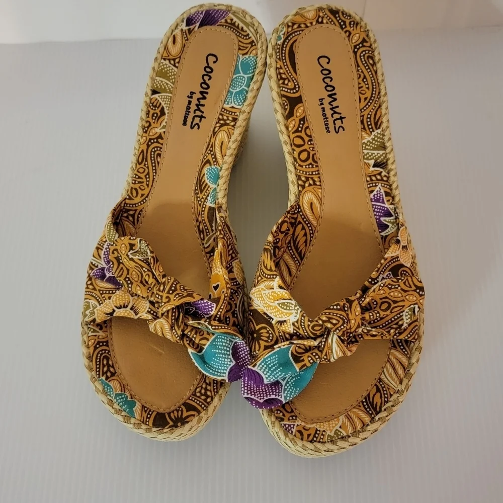 Coconut Concord Wedges sizes 7